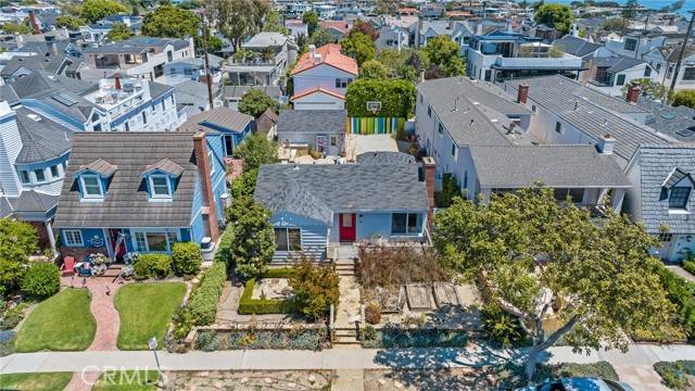 Corona Del Mar, CA 92625,316 Orchid AVE