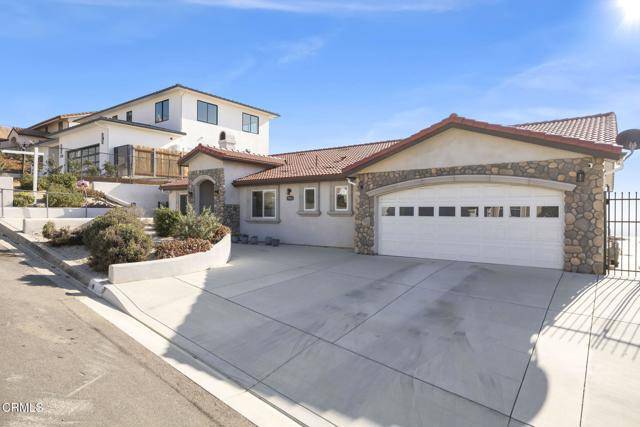 Ventura, CA 93003,5544 Crestone CT