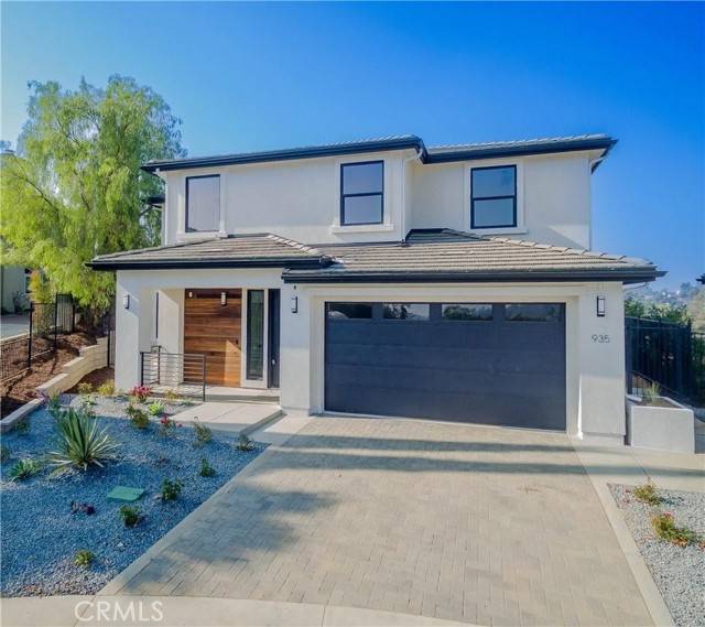 Los Angeles, CA 90042,935 N STALEY LN