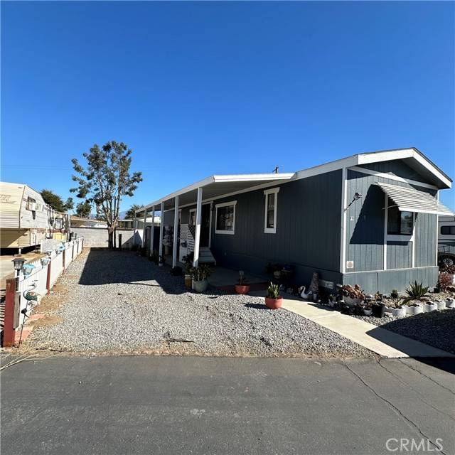 Hemet, CA 92545,35099 W Florida Ave., F9