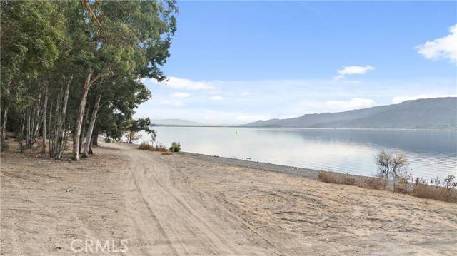 Lake Elsinore, CA 92530,0 Lakeshore DR