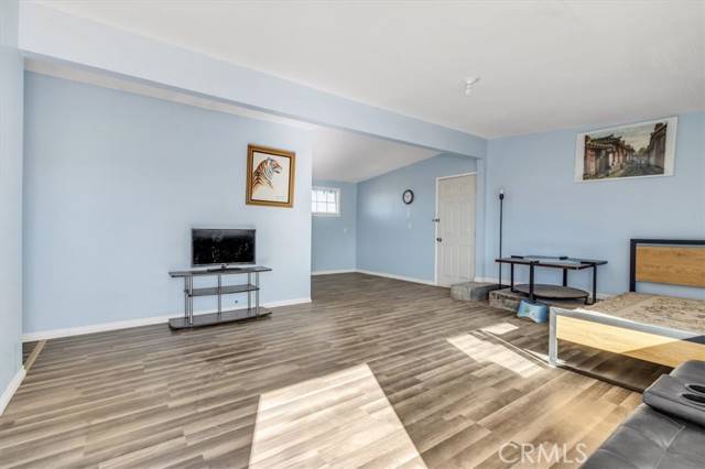 Llano, CA 93544,18039 E Avenue R
