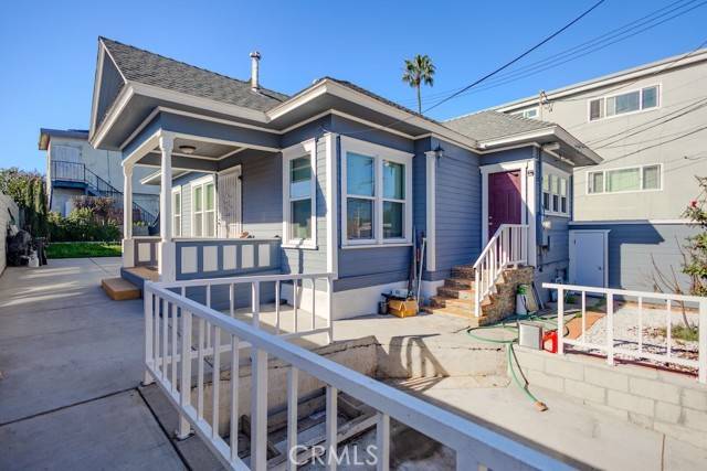 Long Beach, CA 90813,1135 N Electric CT