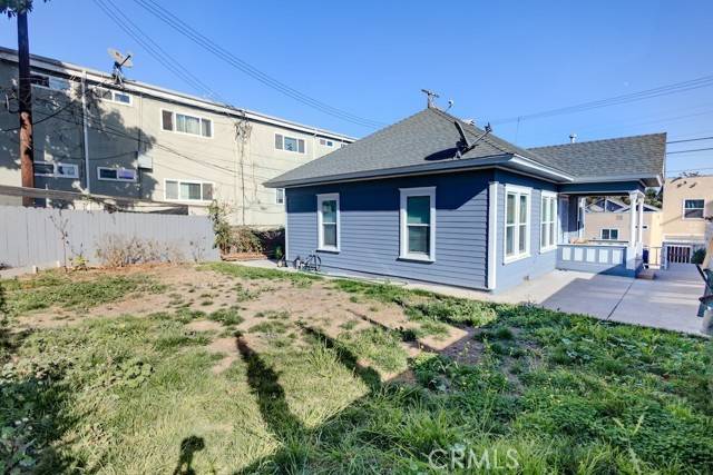 Long Beach, CA 90813,1135 N Electric CT