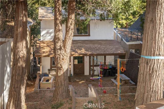Crestline, CA 92325,23354 Crest Forest DR