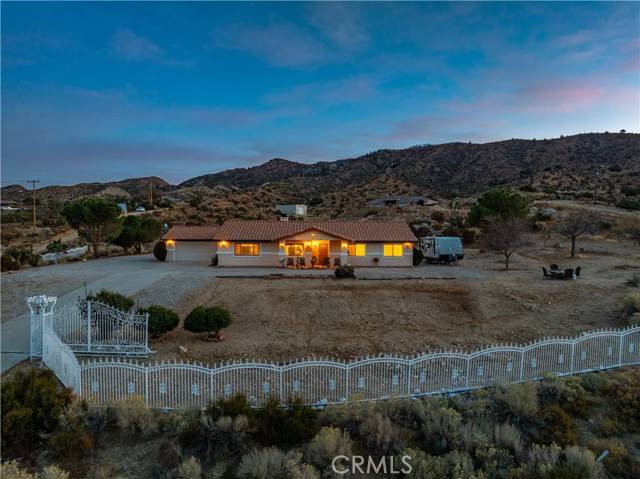 Pinon Hills, CA 92372,475 Maria RD