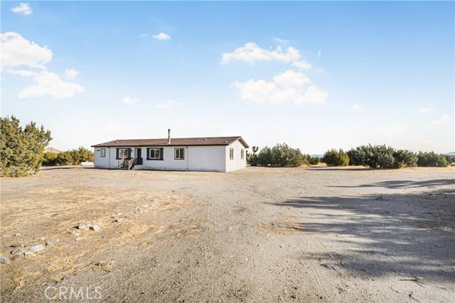 Phelan, CA 92371,10025 Blue Stake RD