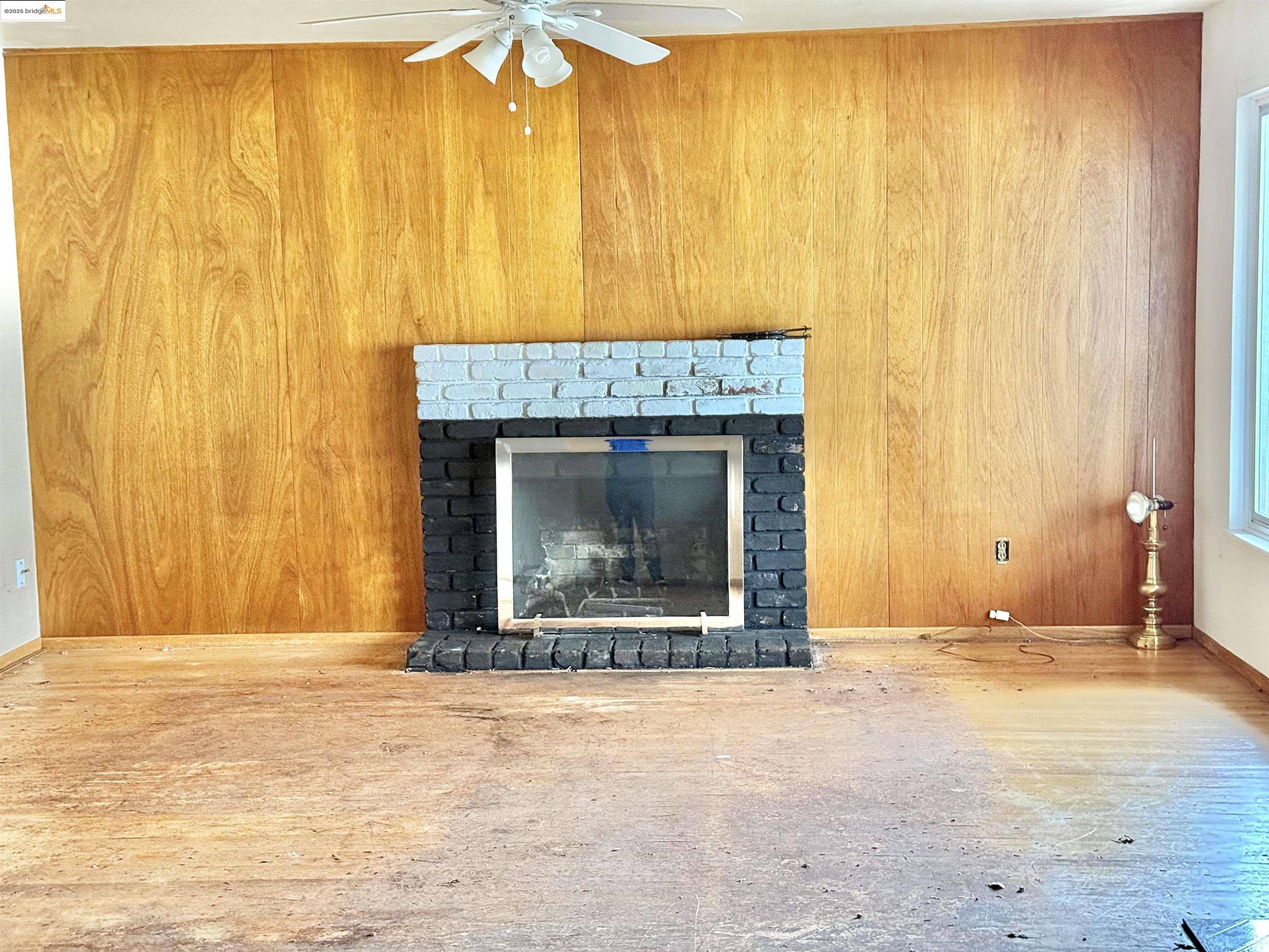 Rio Vista, CA 94571,949 Flores WAY