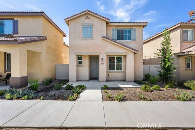 Colton, CA 92324,2038 Mesquite LN