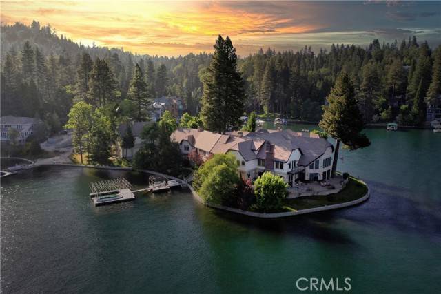 Lake Arrowhead, CA 92352,177 Shorewood DR