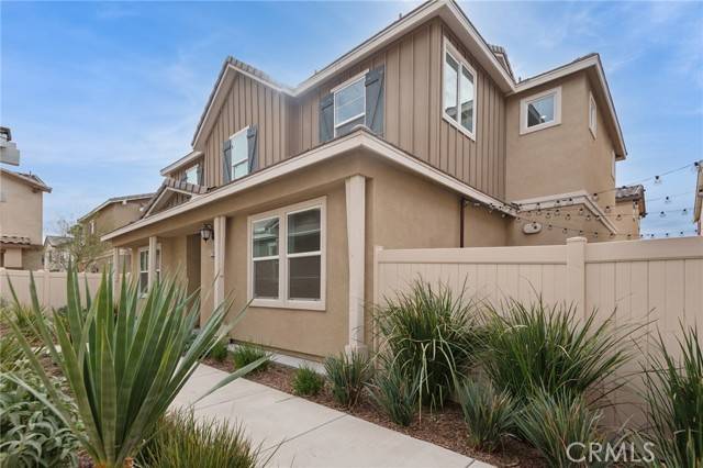 Canyon Country, CA 91387,17118 Zion DR