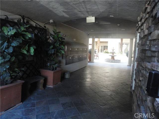 Sherman Oaks, CA 91411,15206 Burbank BLD 107