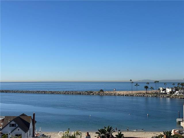 Corona Del Mar, CA 92625,2607 Ocean BLD