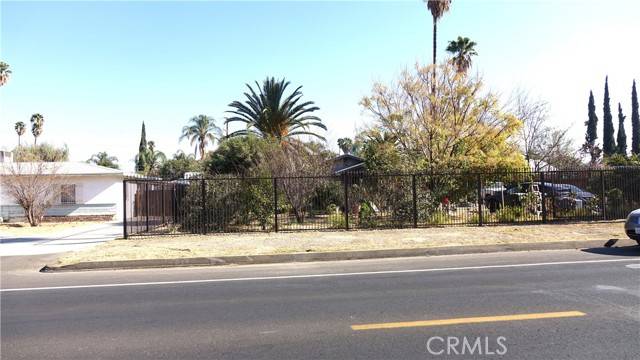 Hemet, CA 92543,642 N Santa Fe ST