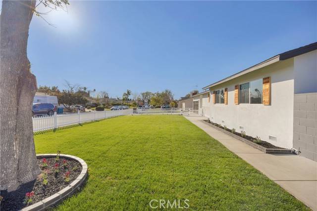 North Tustin, CA 92705,13001 Palomar WAY
