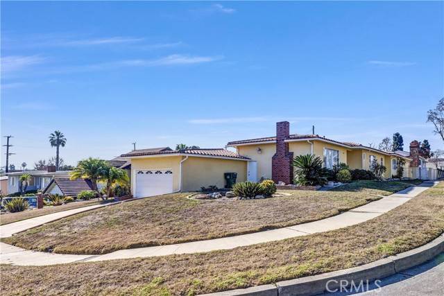 Inglewood, CA 90301,266 Regent CIR