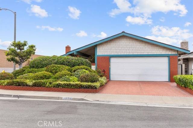 Seal Beach, CA 90740,3521 Fern CIR