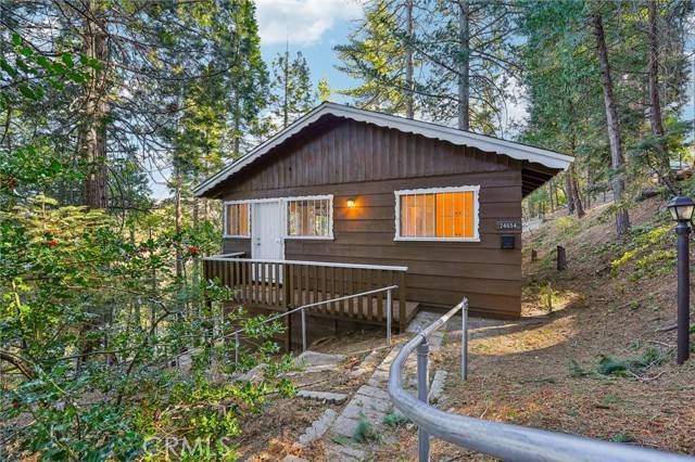 Crestline, CA 92325,24654 Lake Gregory DR