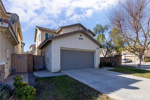 Lake Elsinore, CA 92532,34003 Winterberry LN