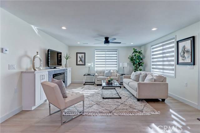 Laguna Woods, CA 92637,216 Avenida Majorca #D