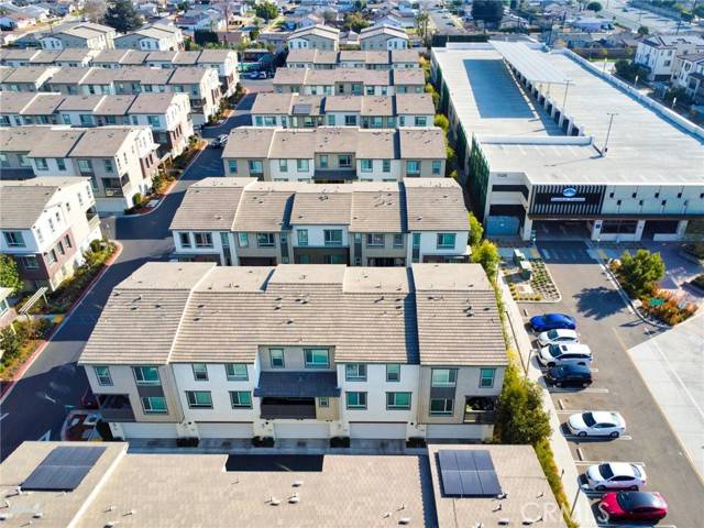 Covina, CA 91722,1131 Tangerine DR