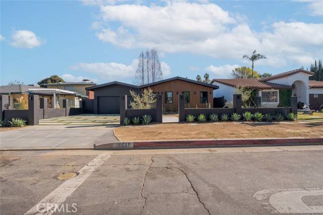 Encino, CA 91436,5016 Rubio AVE