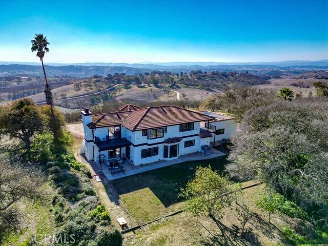 Paso Robles, CA 93446,6520 Long Hill PL