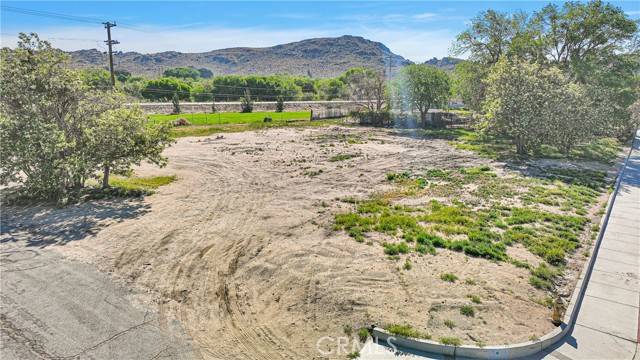 Victorville, CA 92395,0 4Th St