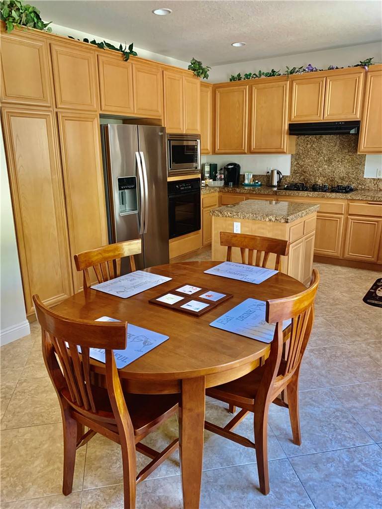 Valencia, CA 91355,27842 Alta Vista AVE