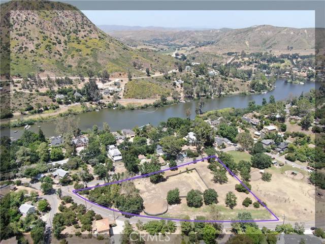 Agoura Hills, CA 91301,29153 Crags DR