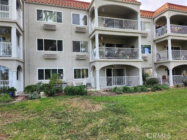 Laguna Woods, CA 92637,3510 Bahia Blanca W. 1F