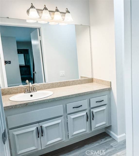 Encino, CA 91316,5460 White Oak Ave F106