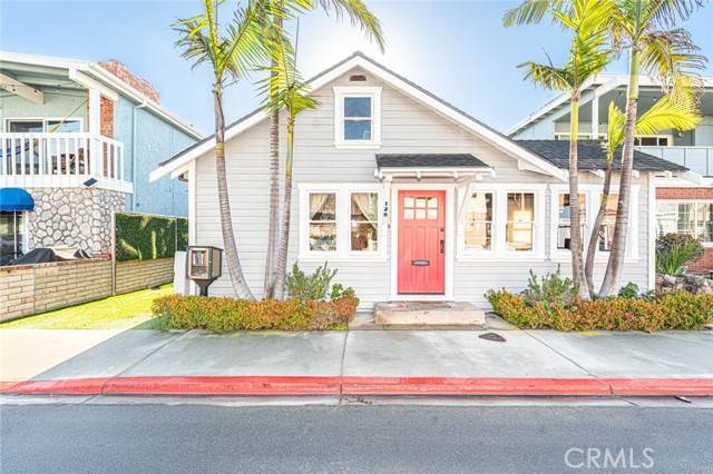 Newport Beach, CA 92663,120 34th ST