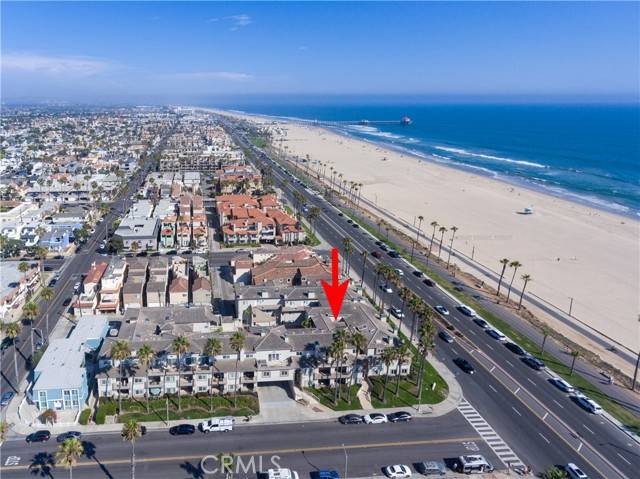 Huntington Beach, CA 92648,1516 Pacific Coast 304