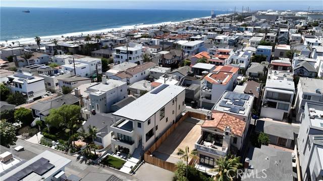 Manhattan Beach, CA 90266,437 29th ST