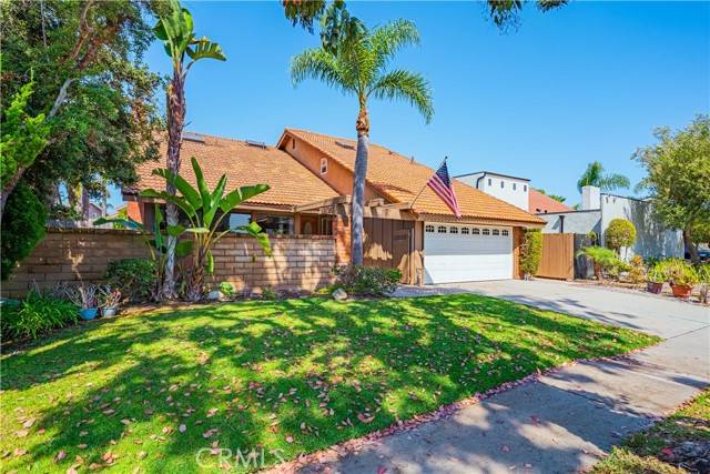 Huntington Beach, CA 92649,16293 Wayfarer LN