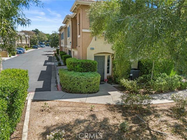Murrieta, CA 92563,26379 Arboretum WAY 1405