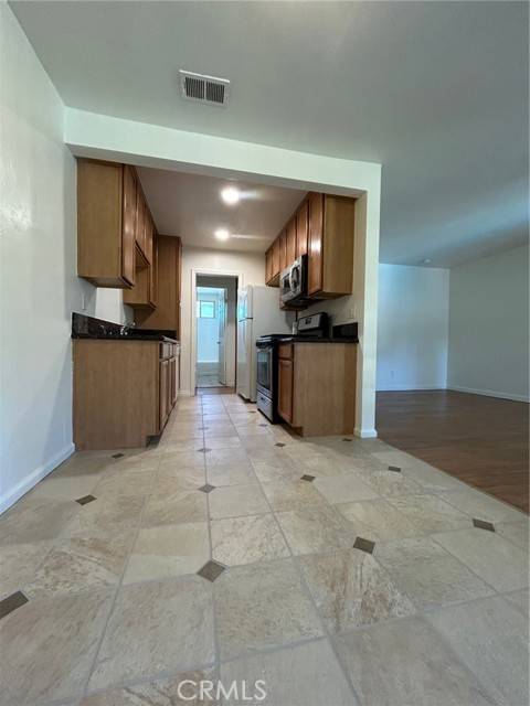 La Habra, CA 90631,1490 W Lambert RD 326