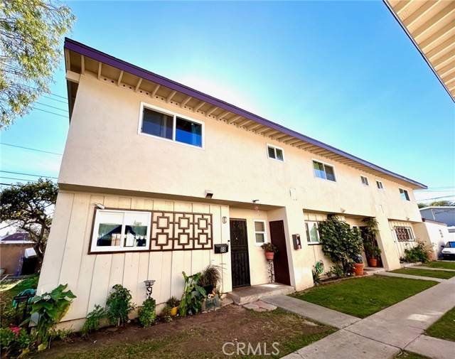 Costa Mesa, CA 92626,3001 Fillmore WAY