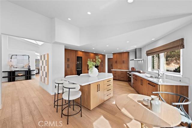 Laguna Beach, CA 92651,2335 Hillview DR