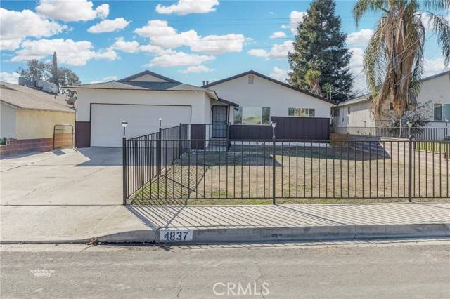 Bakersfield, CA 93308,4837 Putter LN