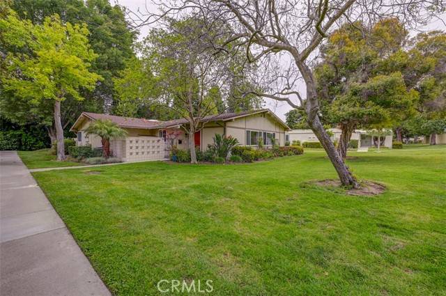 Laguna Woods, CA 92637,241 Calle Aragon B