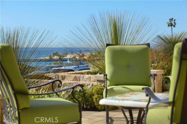 Corona Del Mar, CA 92625,3428 Ocean BLD