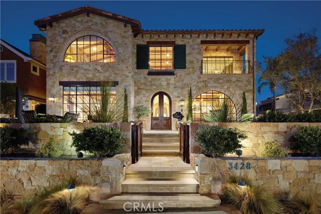 Corona Del Mar, CA 92625,3428 Ocean BLD