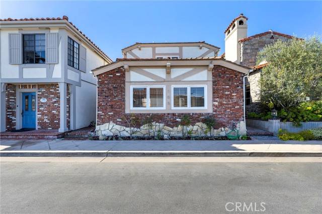 Newport Beach, CA 92663,105 Via San Remo