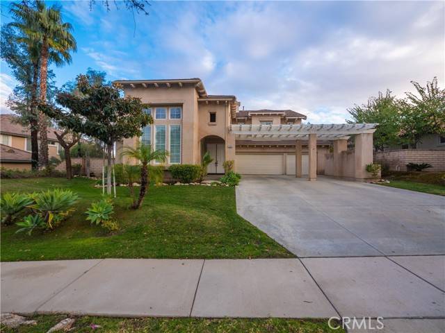 Corona, CA 92883,1606 Fairway DR