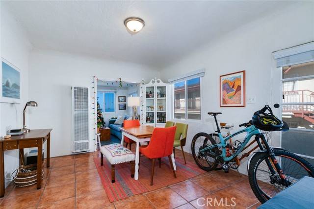 Manhattan Beach, CA 90266,3809 Crest DR