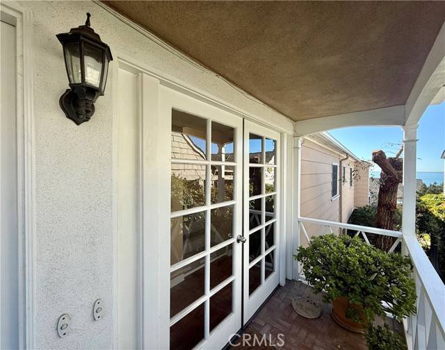 Laguna Beach, CA 92651,1259 Cliff DR A