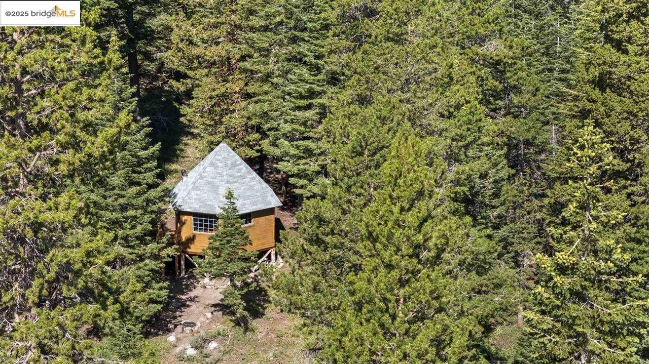Strawberry, CA 95375,1 Eagle Meadow