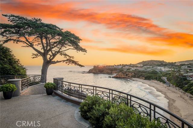 Laguna Beach, CA 92651,199 Emerald Bay